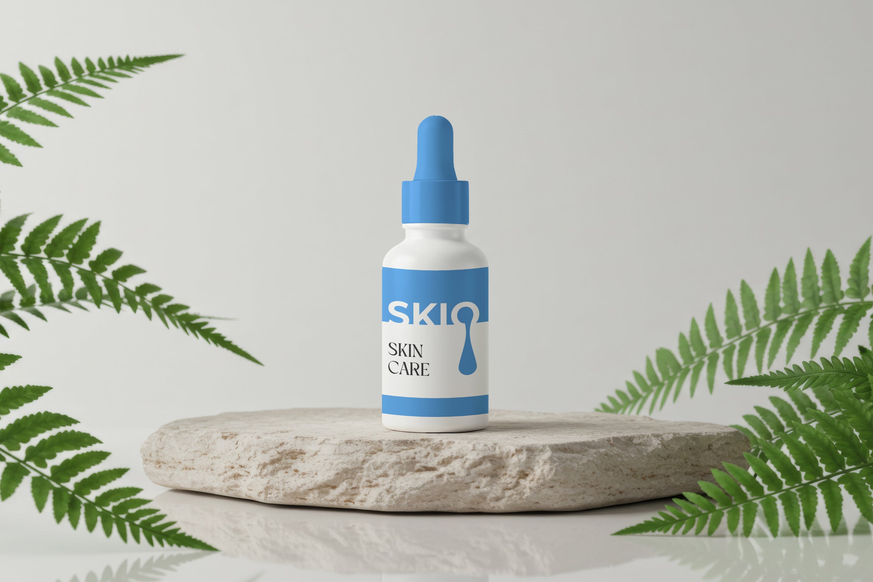 Free Dropper Bottle Mockup