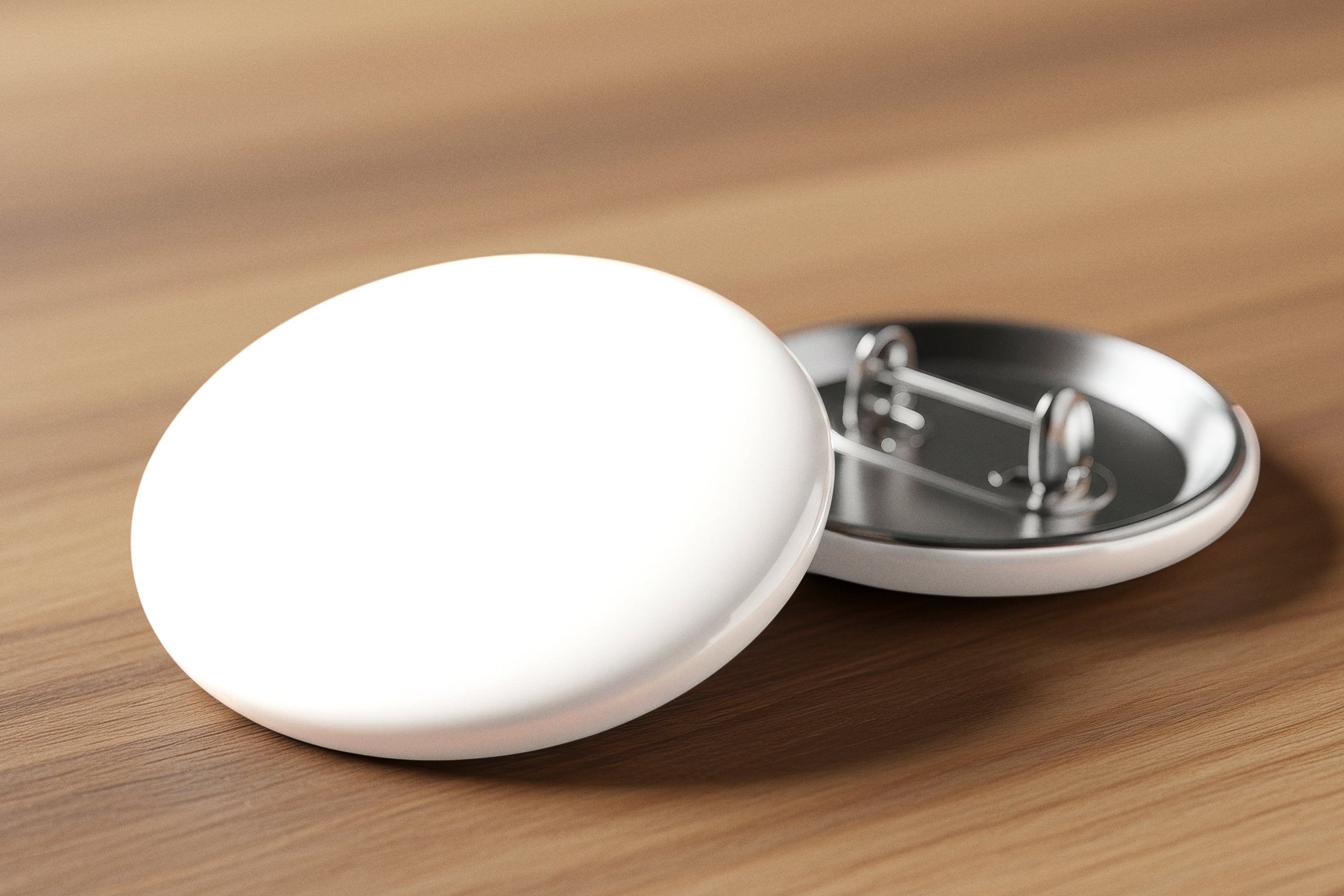 Free Round Pin Badge on Table Mockup