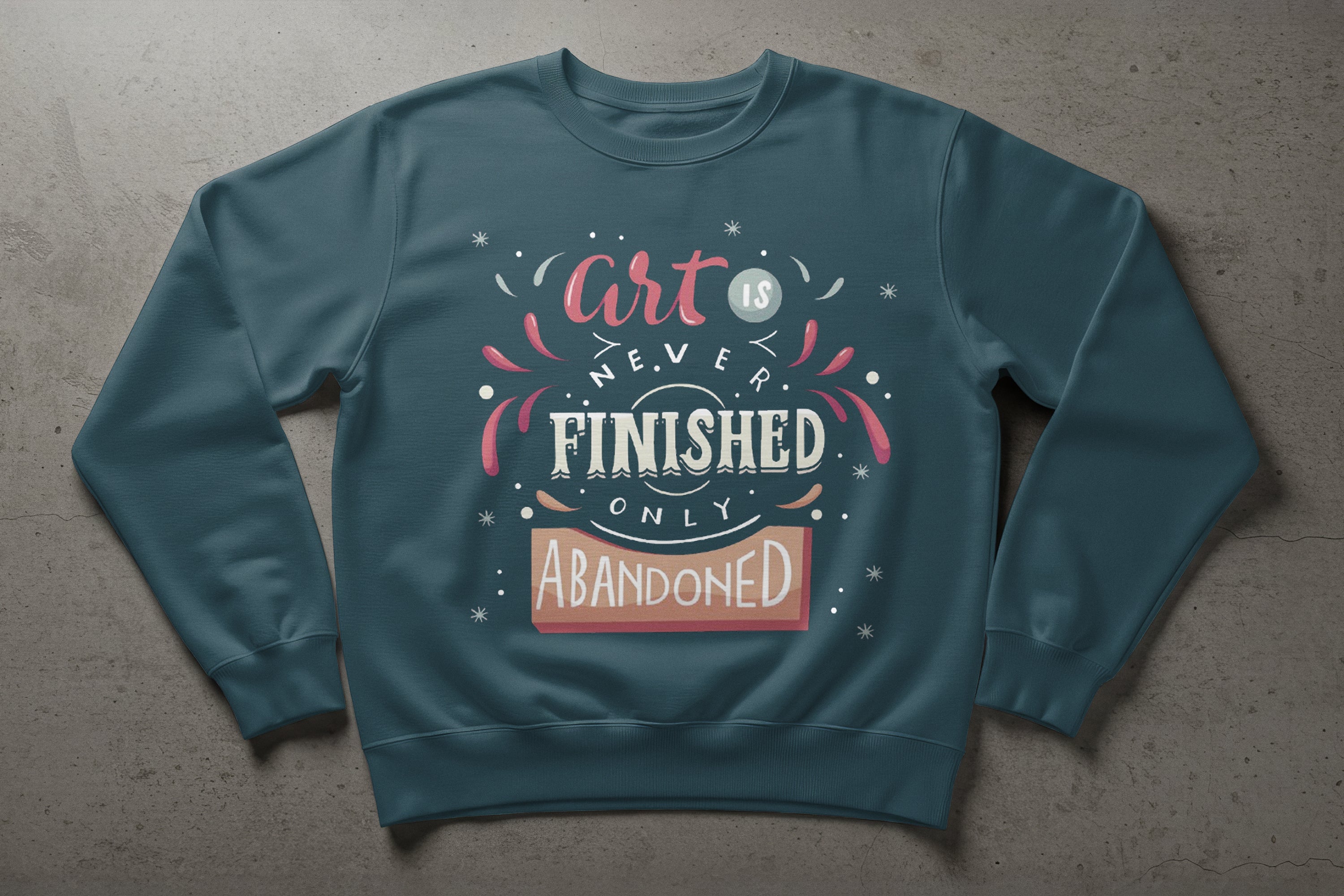 Free Sweatshirt Mockup